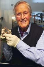 Watch The Incredible Story of Marie Antoinette\'s Watch... With Nicholas Parsons 0123movies