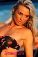 Watch Glamour Girls 0123movies